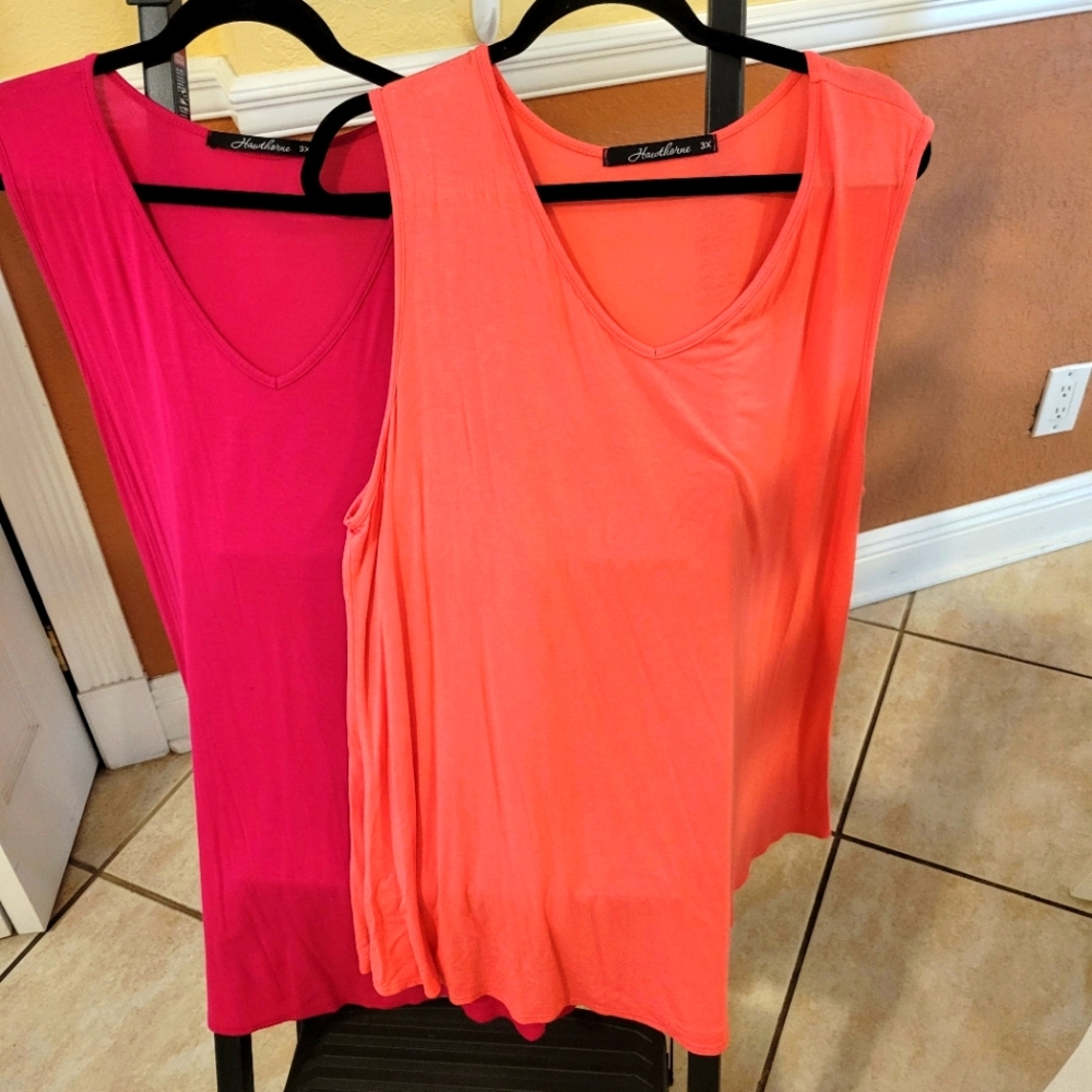 4/$10 Hawthorne V-neck Tops